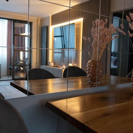 Cosy 2 Rooms Apartment In The Center Of The City Bucareste Exterior foto
