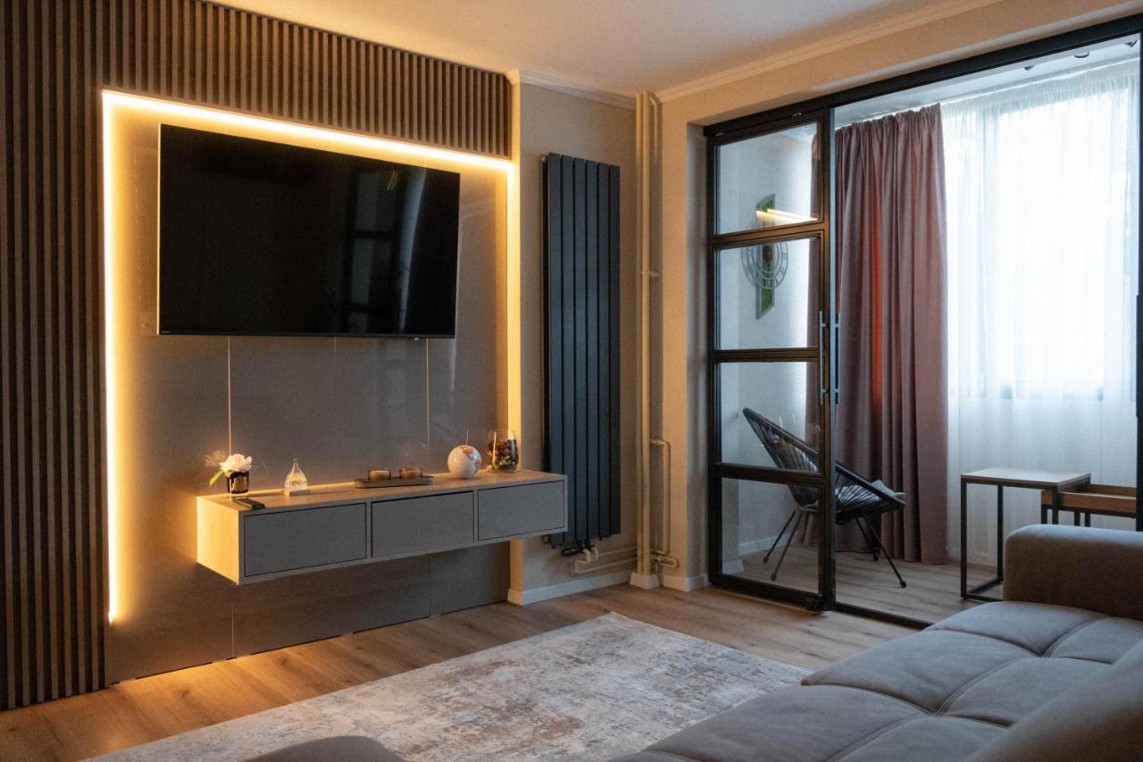 Cosy 2 Rooms Apartment In The Center Of The City Bucareste Exterior foto