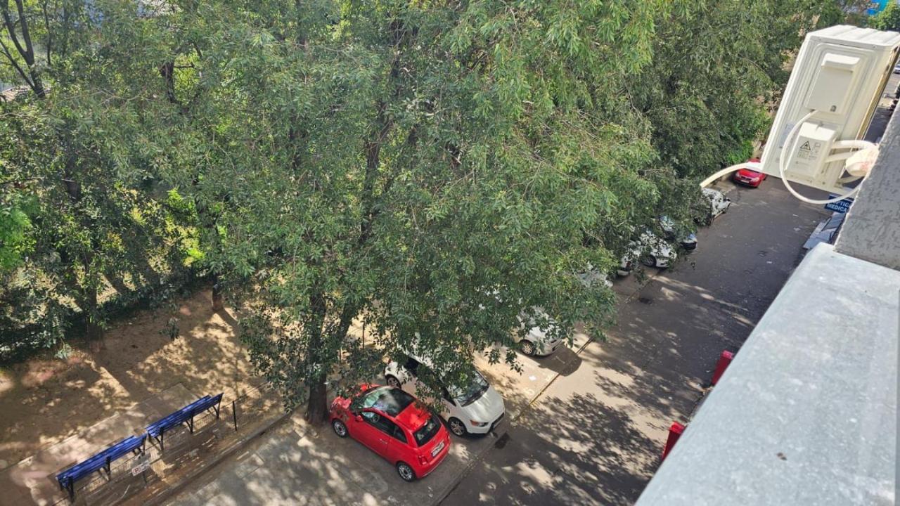 Cosy 2 Rooms Apartment In The Center Of The City Bucareste Exterior foto