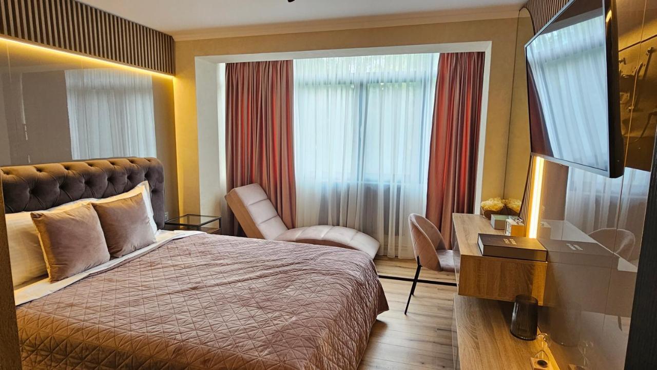 Cosy 2 Rooms Apartment In The Center Of The City Bucareste Exterior foto
