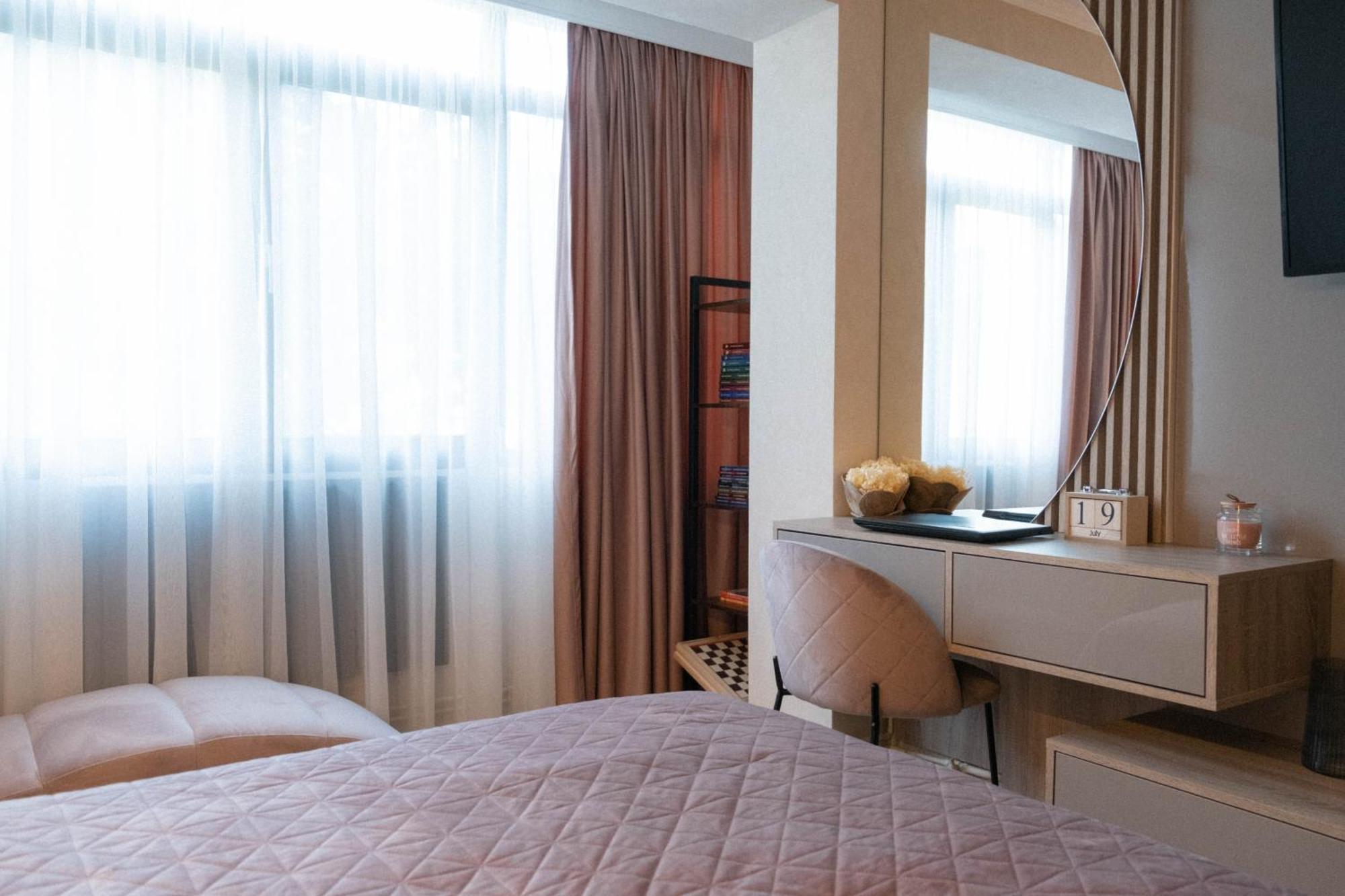 Cosy 2 Rooms Apartment In The Center Of The City Bucareste Exterior foto
