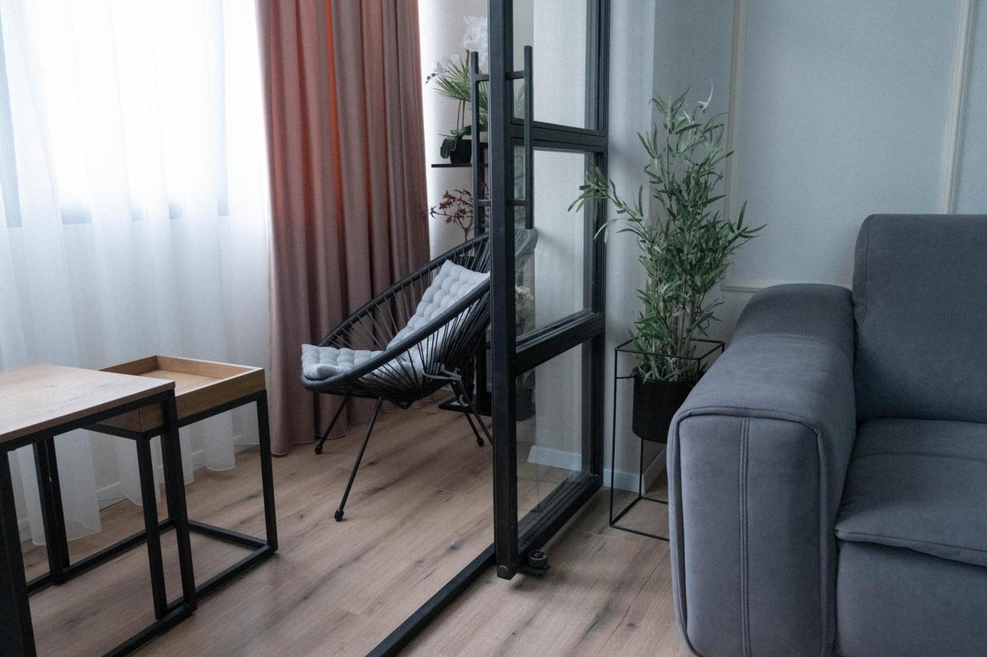 Cosy 2 Rooms Apartment In The Center Of The City Bucareste Exterior foto
