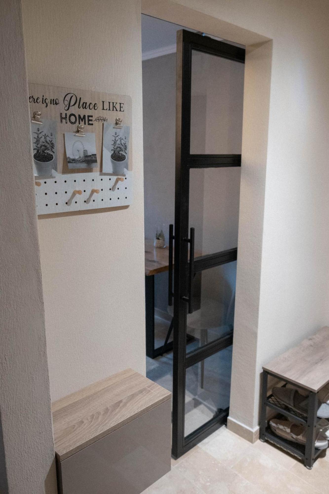 Cosy 2 Rooms Apartment In The Center Of The City Bucareste Exterior foto